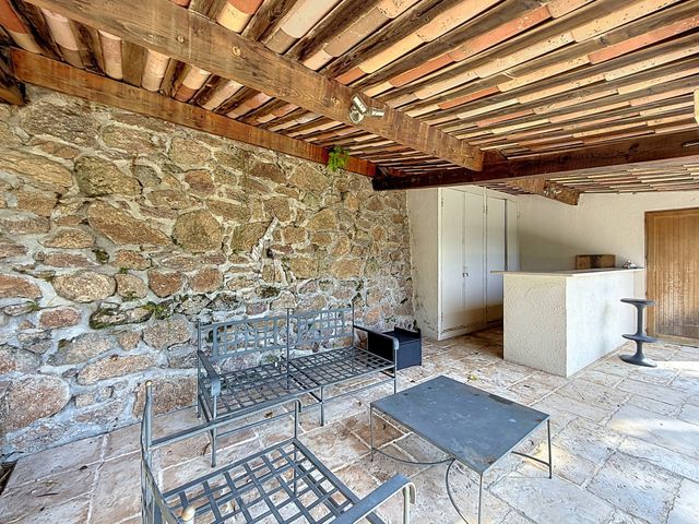 maison à louer - 5 pièces - 158.0 m2 - VALLAURIS - 06 - PROVENCE-ALPES-COTE-D-AZUR - Century 21 Adhère Transactions