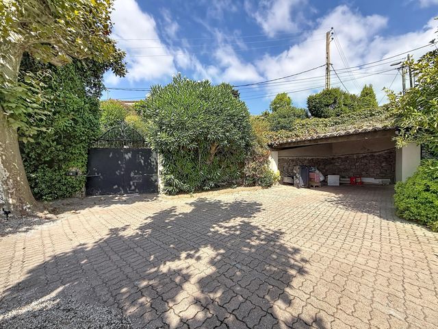 maison à louer - 5 pièces - 158.0 m2 - VALLAURIS - 06 - PROVENCE-ALPES-COTE-D-AZUR - Century 21 Adhère Transactions