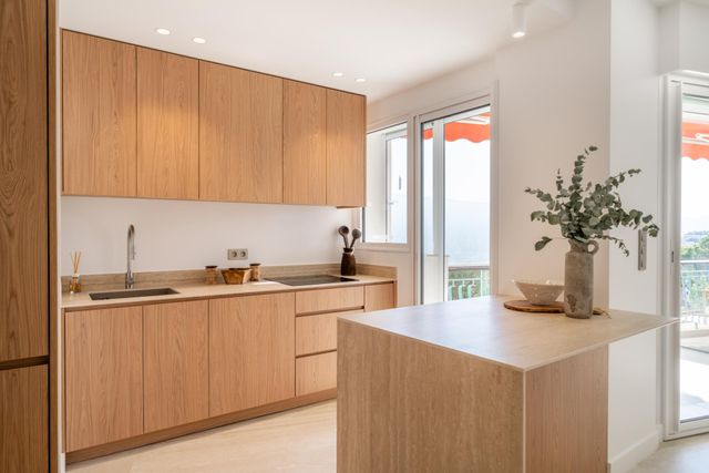 Appartement F3 à vendre - 3 pièces - 98.0 m2 - CANNES - 06 - PROVENCE-ALPES-COTE-D-AZUR - Century 21 Adhère Transactions
