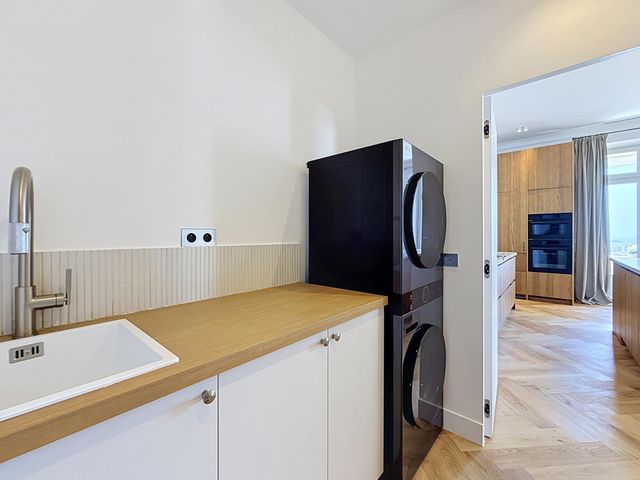 Appartement F4 à vendre - 4 pièces - 196.75 m2 - CANNES - 06 - PROVENCE-ALPES-COTE-D-AZUR - Century 21 Adhère Transactions