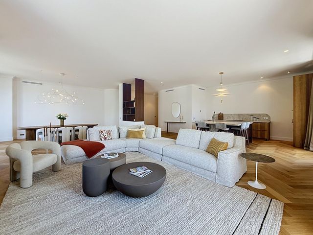 Appartement F4 à vendre - 4 pièces - 196.75 m2 - CANNES - 06 - PROVENCE-ALPES-COTE-D-AZUR - Century 21 Adhère Transactions