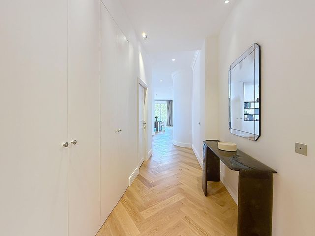 Appartement F4 à vendre - 4 pièces - 196.75 m2 - CANNES - 06 - PROVENCE-ALPES-COTE-D-AZUR - Century 21 Adhère Transactions