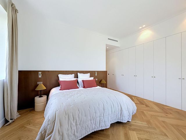 Appartement F4 à vendre - 4 pièces - 196.75 m2 - CANNES - 06 - PROVENCE-ALPES-COTE-D-AZUR - Century 21 Adhère Transactions