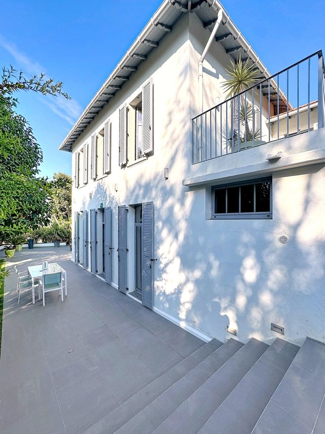 maison à vendre - 5 pièces - 176.0 m2 - CANNES - 06 - PROVENCE-ALPES-COTE-D-AZUR - Century 21 Adhère Transactions