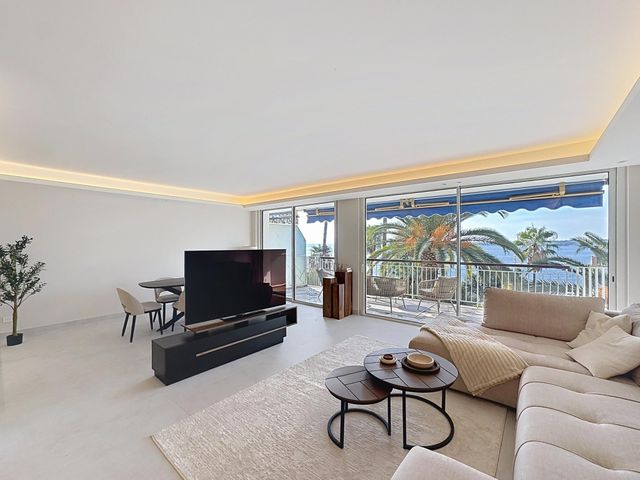 Appartement F3 à vendre - 3 pièces - 110.0 m2 - CANNES - 06 - PROVENCE-ALPES-COTE-D-AZUR - Century 21 Adhère Transactions
