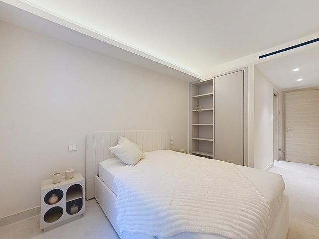 Appartement F3 à vendre - 3 pièces - 110.0 m2 - CANNES - 06 - PROVENCE-ALPES-COTE-D-AZUR - Century 21 Adhère Transactions