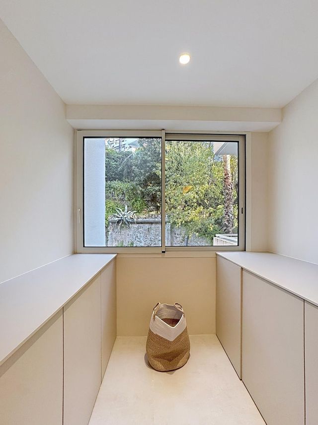 Appartement F3 à vendre - 3 pièces - 110.0 m2 - CANNES - 06 - PROVENCE-ALPES-COTE-D-AZUR - Century 21 Adhère Transactions
