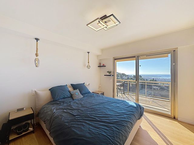 Appartement F4 à vendre - 4 pièces - 110.0 m2 - LE CANNET - 06 - PROVENCE-ALPES-COTE-D-AZUR - Century 21 Adhère Transactions