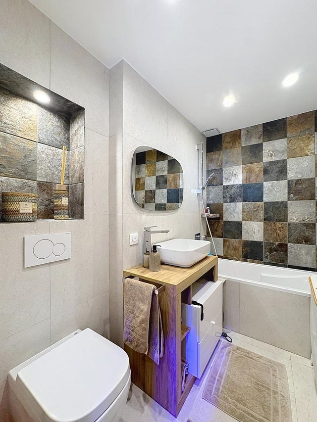 Appartement F4 à vendre - 4 pièces - 110.0 m2 - LE CANNET - 06 - PROVENCE-ALPES-COTE-D-AZUR - Century 21 Adhère Transactions